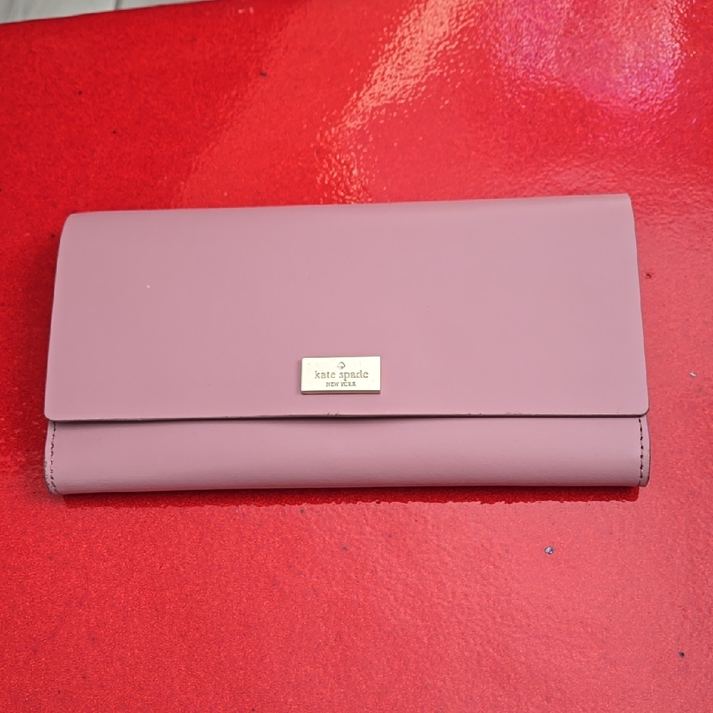 Kate Spade Pink Wallet with Elegant Gold Clasp